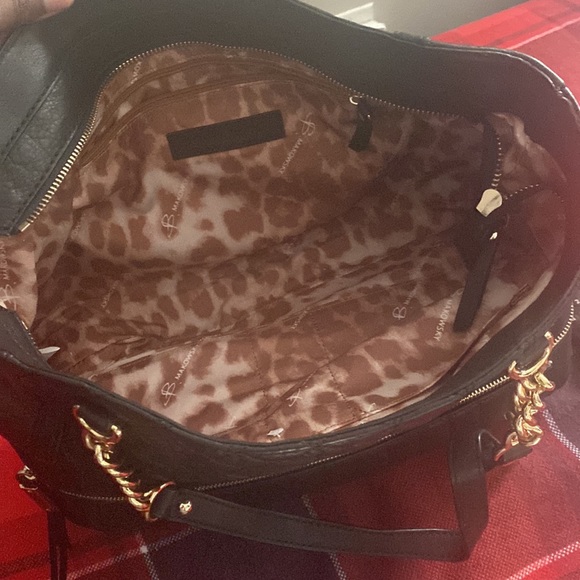 B Makowsky Black Purse - Picture 7 of 9